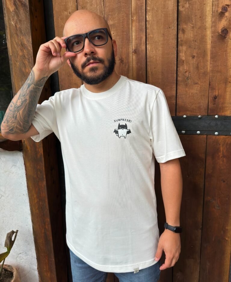 Camiseta Regular Surprise Hombre