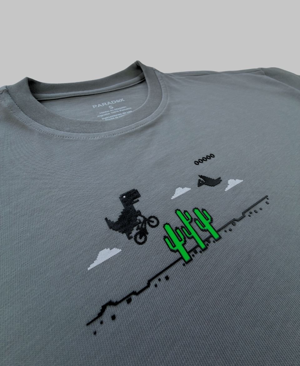 Camiseta Oversize Dino Hombre - Detalle