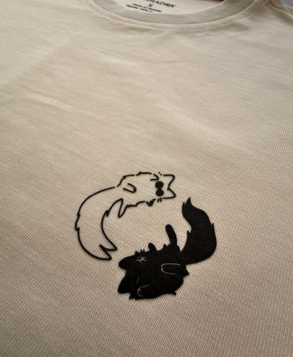 Camiseta Jujutsu Kaisen - Detalle Corazón