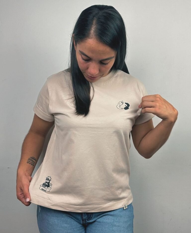 Camiseta Jujutsu Kaisen Mujer - Home